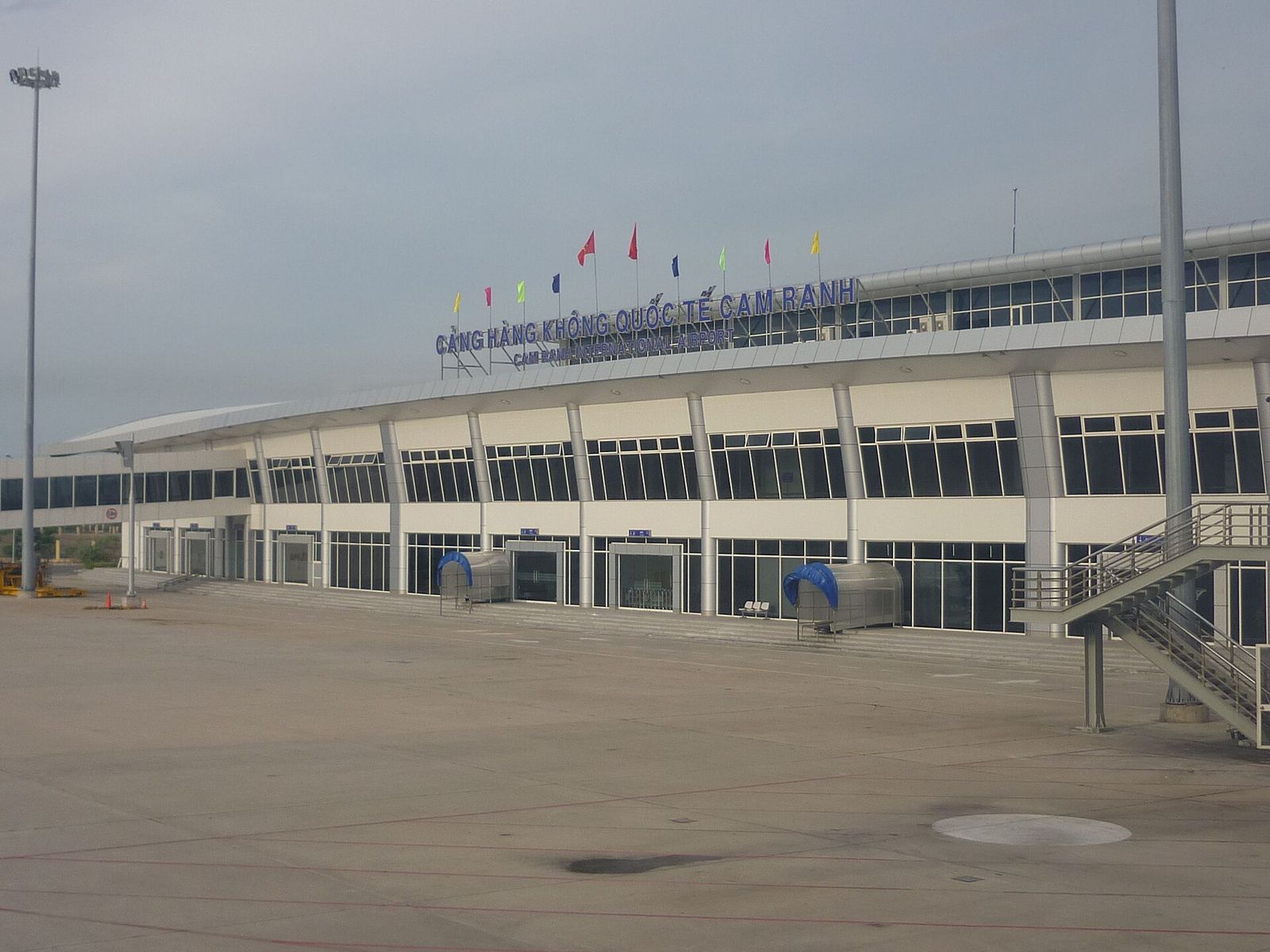 Nh&agrave; ga s&acirc;n bay quốc tế Cam Ranh, Kh&aacute;nh H&ograve;a