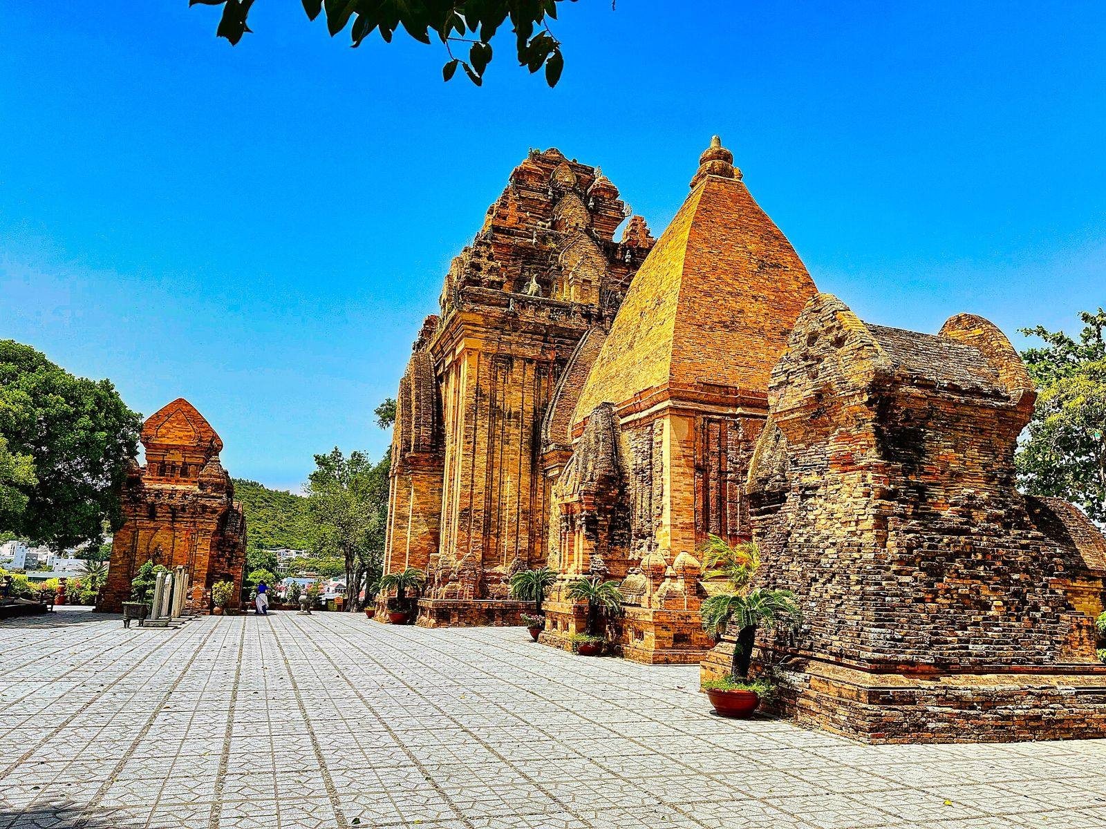 Th&aacute;p B&agrave; Ponagar, Nha Trang, Kh&aacute;nh H&ograve;a