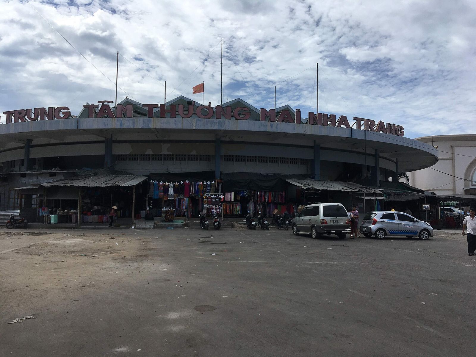 Chợ Đầm Nha Trang, trung t&acirc;m thương mại của th&agrave;nh phố
